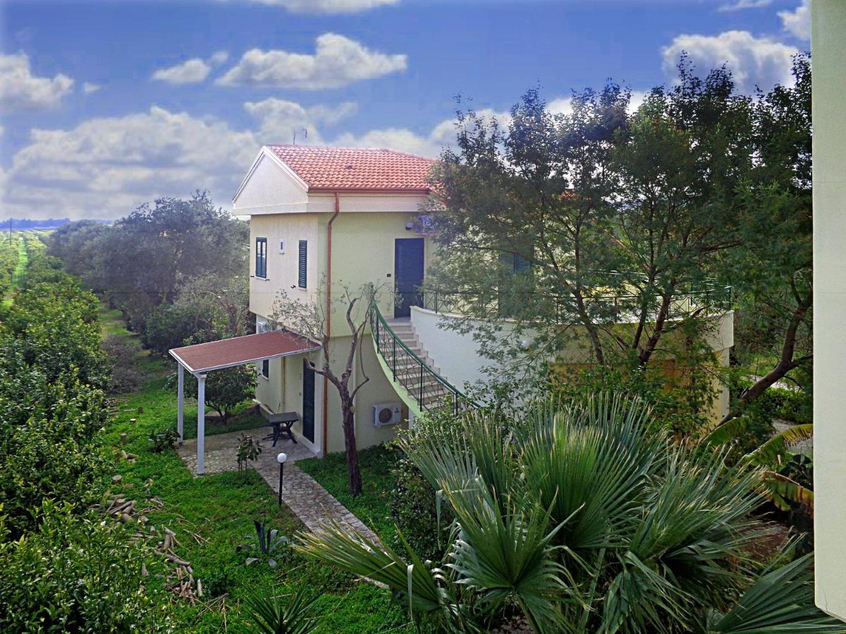 Il Casale Le Tre Volte Guest House Solfara Mare Екстериор снимка