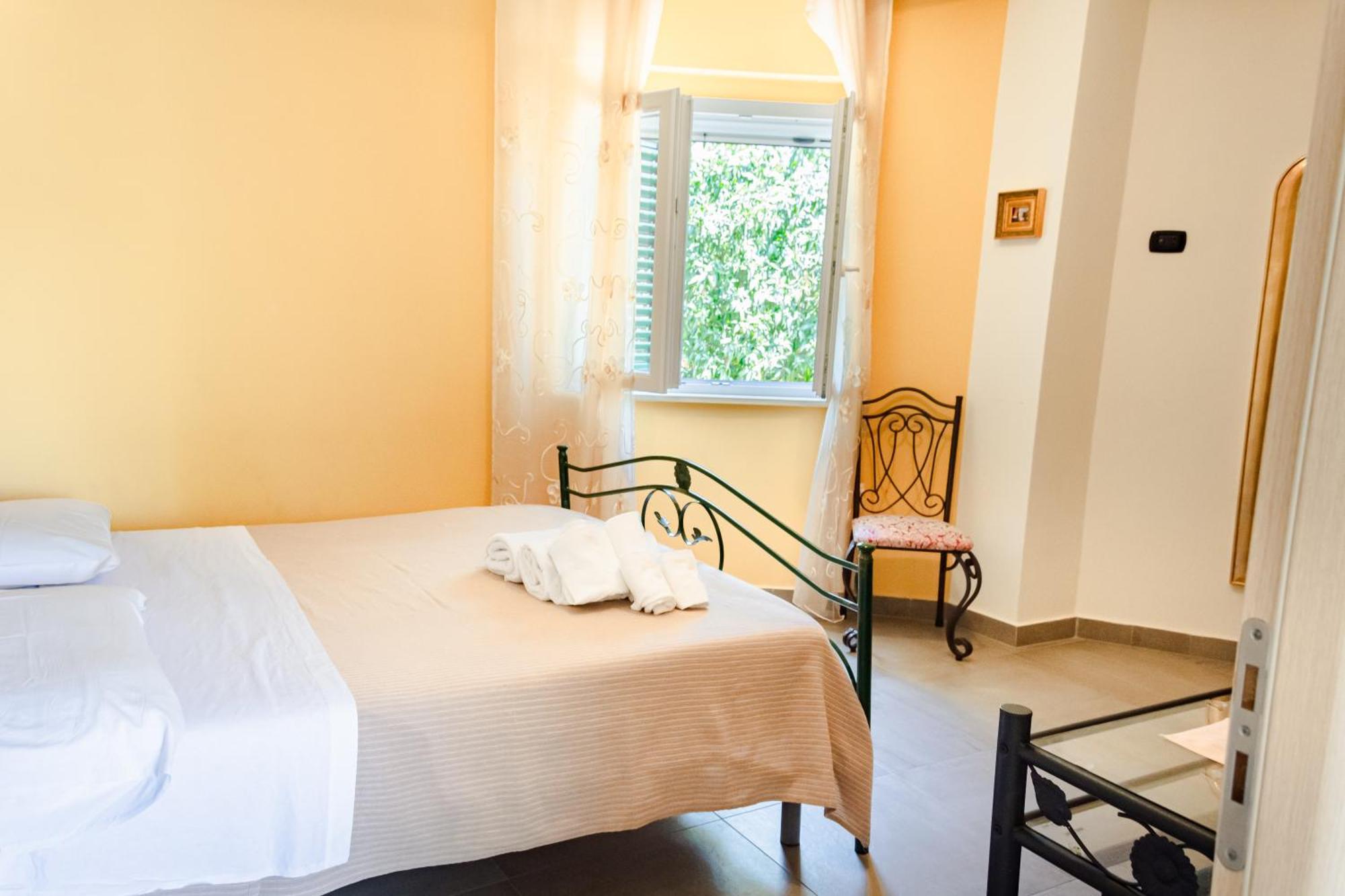Il Casale Le Tre Volte Guest House Solfara Mare Стая снимка