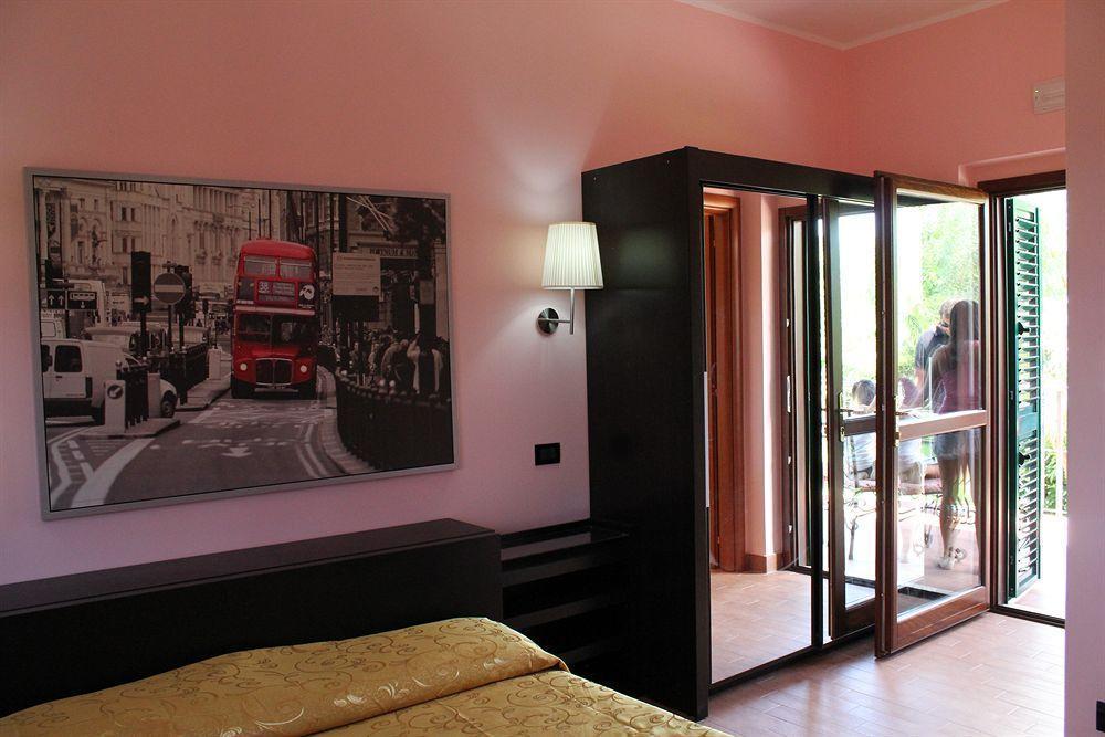 Il Casale Le Tre Volte Guest House Solfara Mare Екстериор снимка